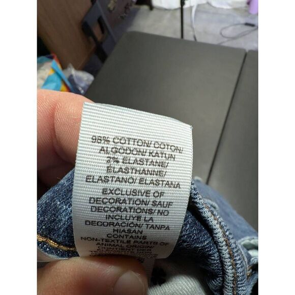 Lucky Brand 221 Straight by Gene Montesano Jeans Shorts Women's 32 USA - Picture 5 of 6